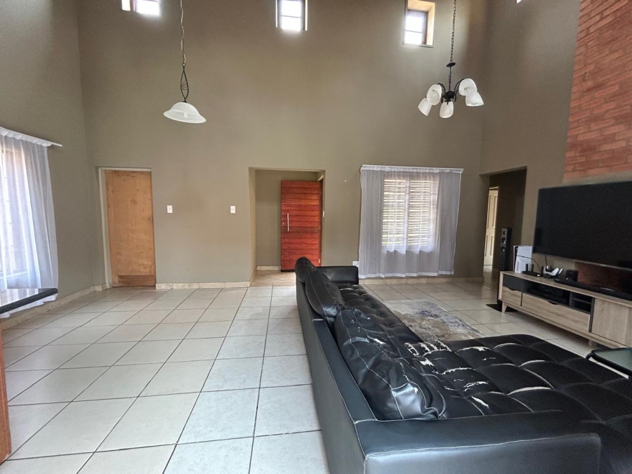 3 Bedroom Property for Sale in Waterval East North West
